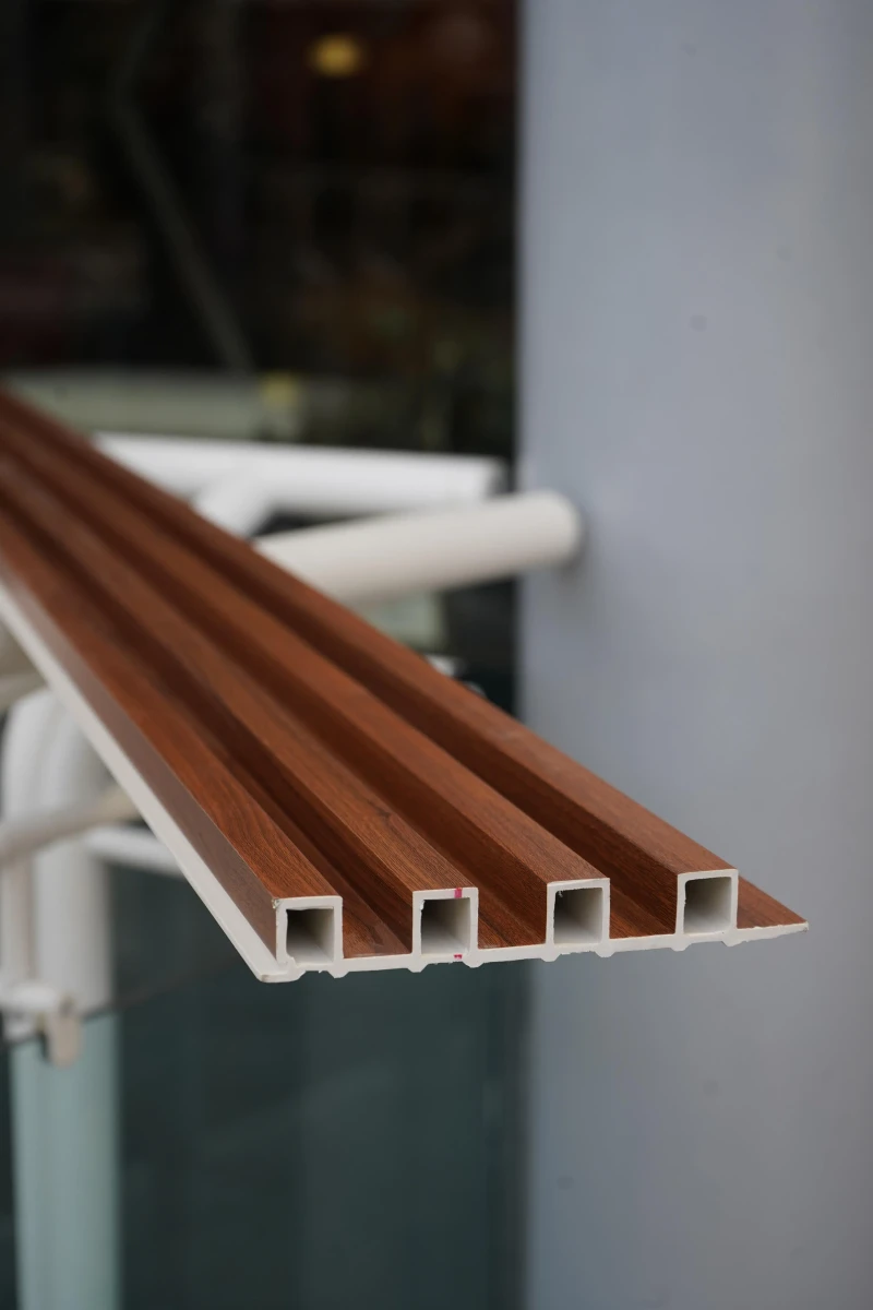 Palillería WPC Caoba