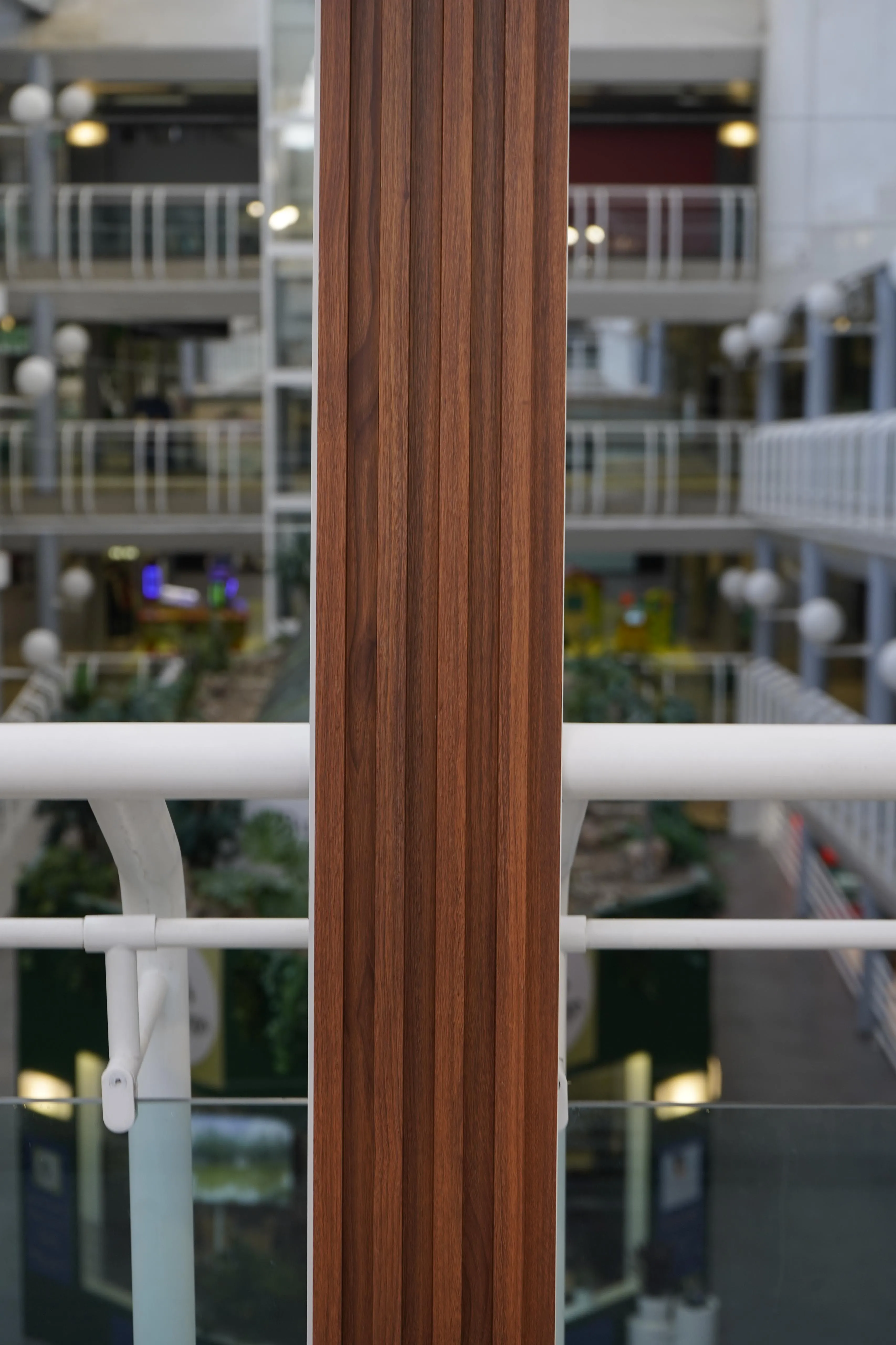 Palillería WPC Caoba view 3